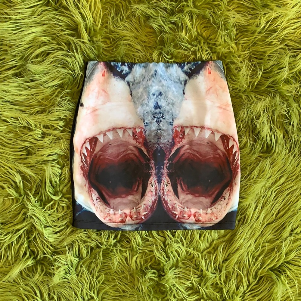 O-Mighty OM Jaws Mini Skirt !!!